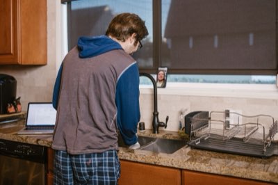 Jeûne intermittent : 4 étapes pour commencer en toute sécurité